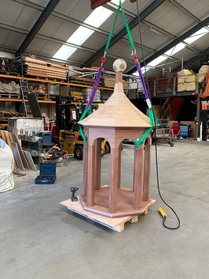 Kapeltoren begraafplaats bekleed met lood